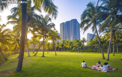 <b>交通：距博鳌高铁坐公里、博鳌机场28公里</b>